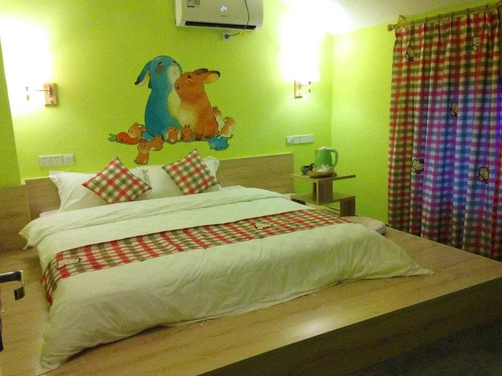 Yinghuochong Hotel