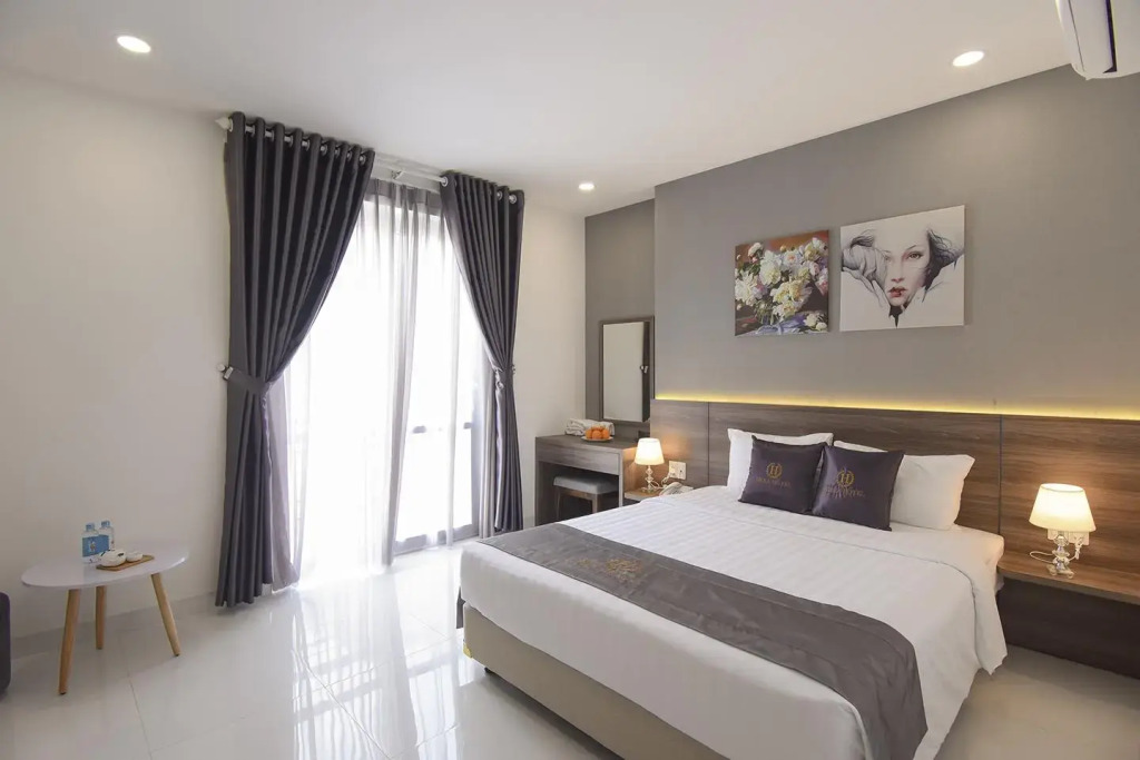 Hera Hotel Airport