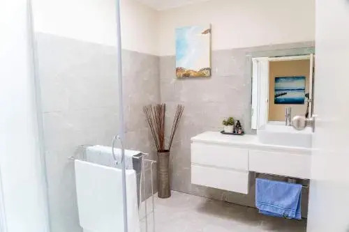 Holiday Home in the Heart of Anglesea