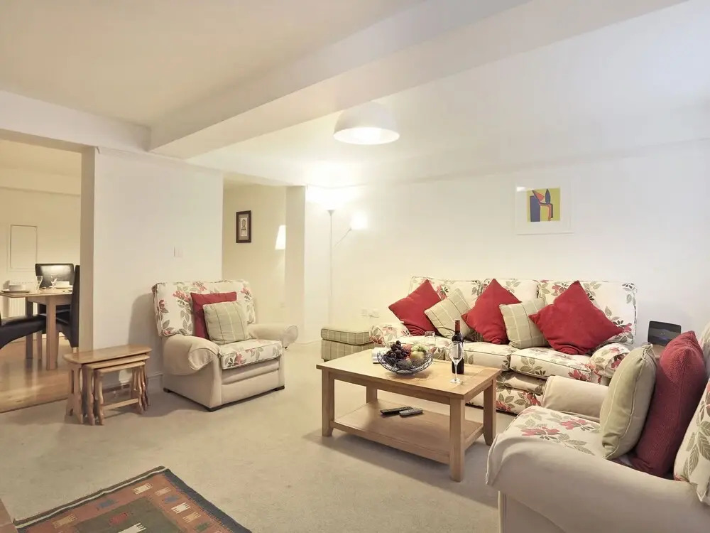 Stylish Holiday Home in Snape With Garden