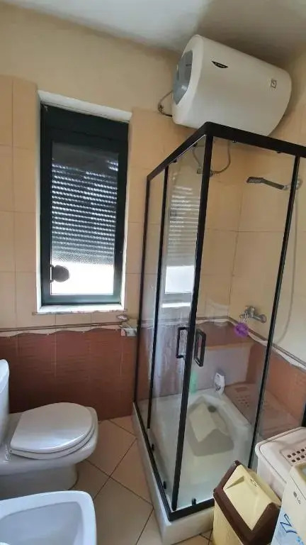 Cozy 2 bedroom /1 Bath Apartment/Tirana