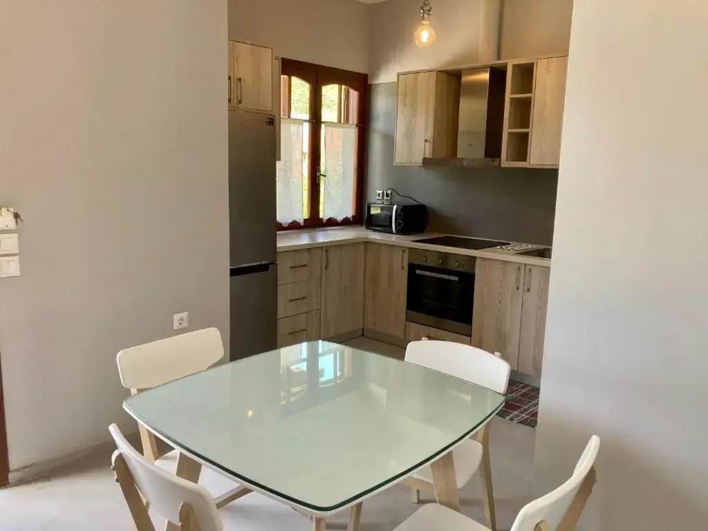 Sea Breeze Apartments - n.1 with private pool
