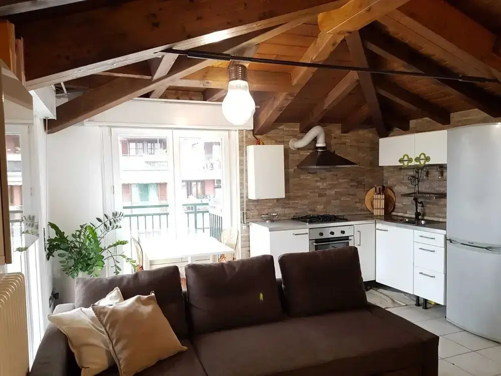 Leonardo Da Vinci Apartment
