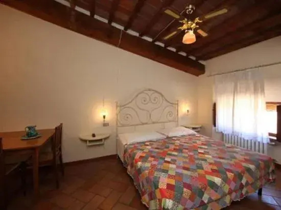 Oliviera Camere