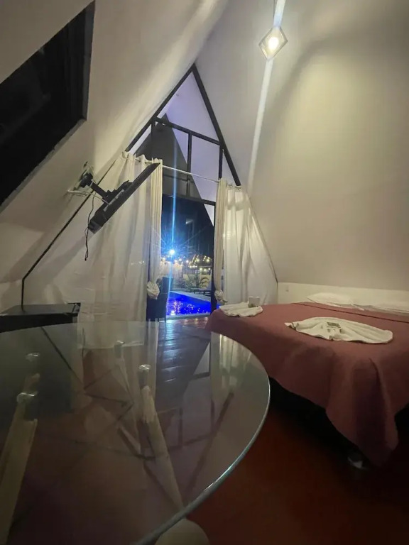 Central Suite