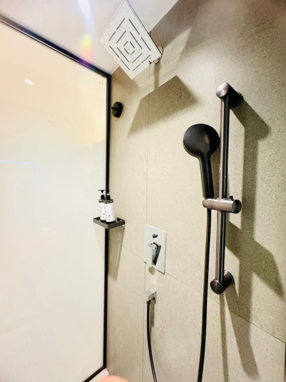 Jiuding Joy Hotel