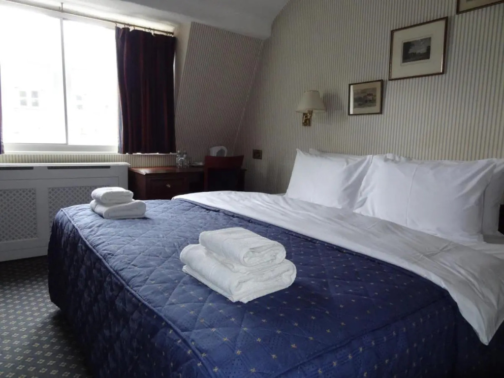 Regency House Hotel