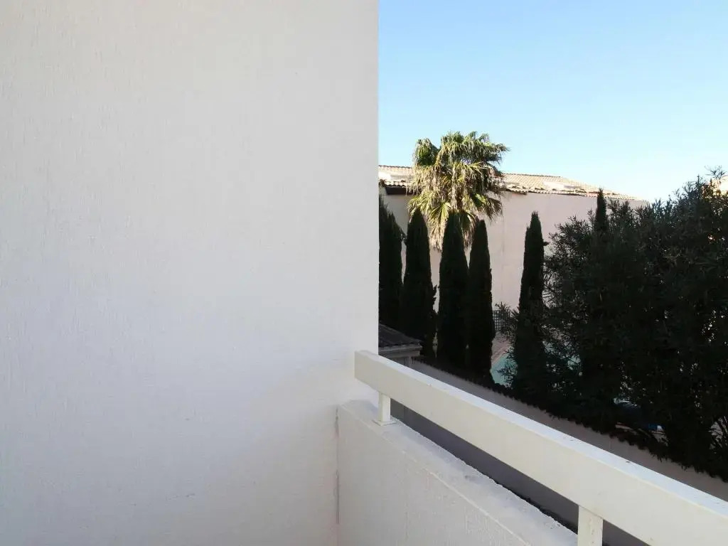 Appartement Balaruc-les-Bains, 1 pièce, 2 personnes - FR-1-553-13