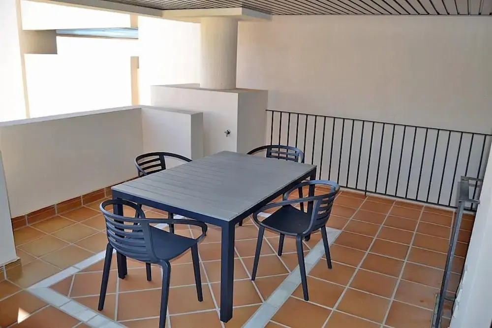 Nice Apartment Near Beach