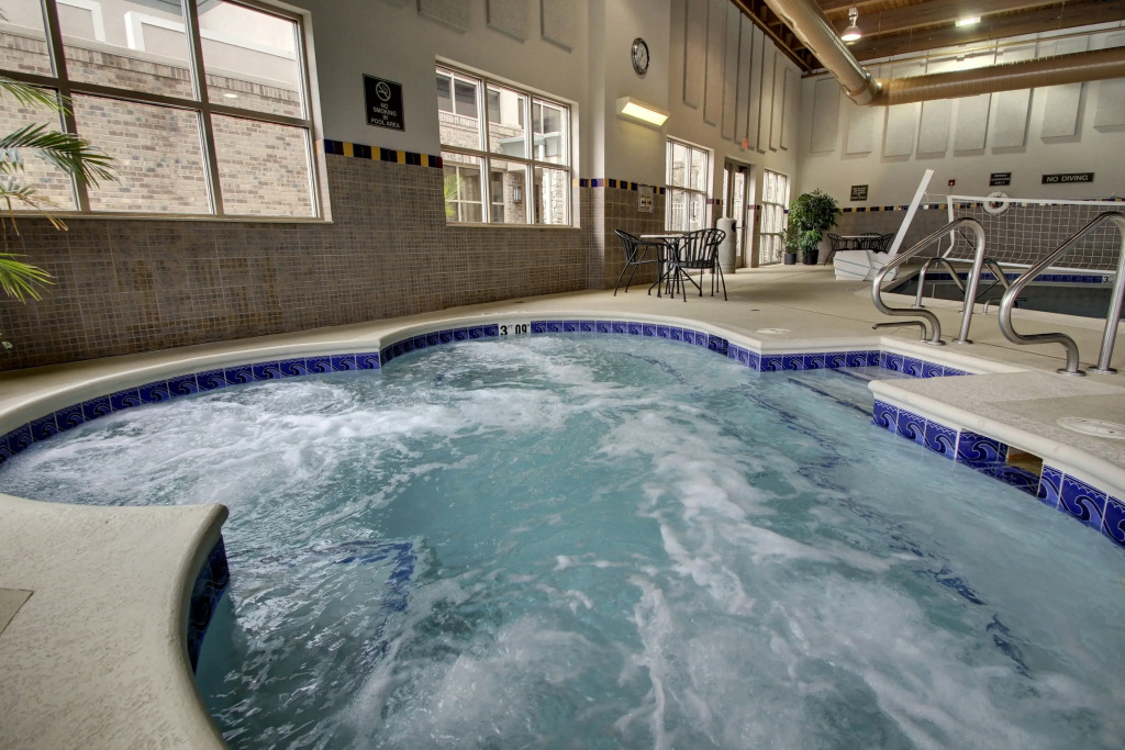 Hampton Inn & Suites Chicago/Aurora
