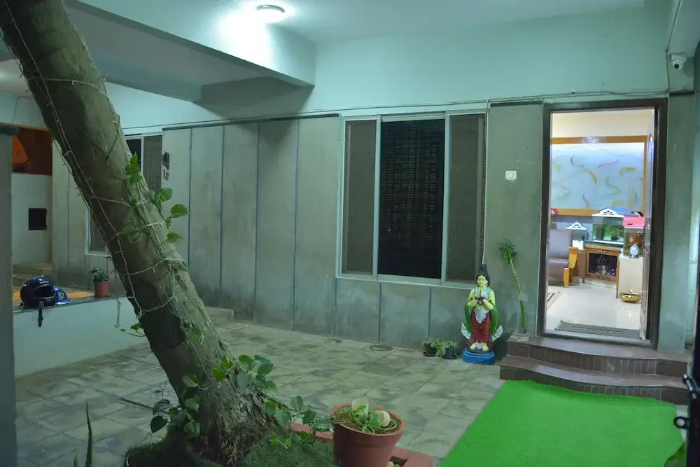 Aster Vue Service Apartment