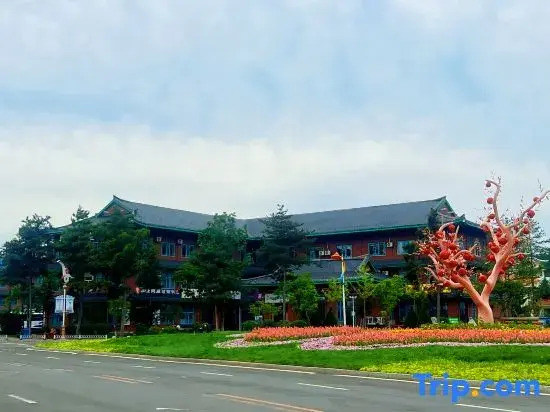 Qingfeng·Banshe Smart Folk Hotel(Chaoxianzu Folk-custom Garden)