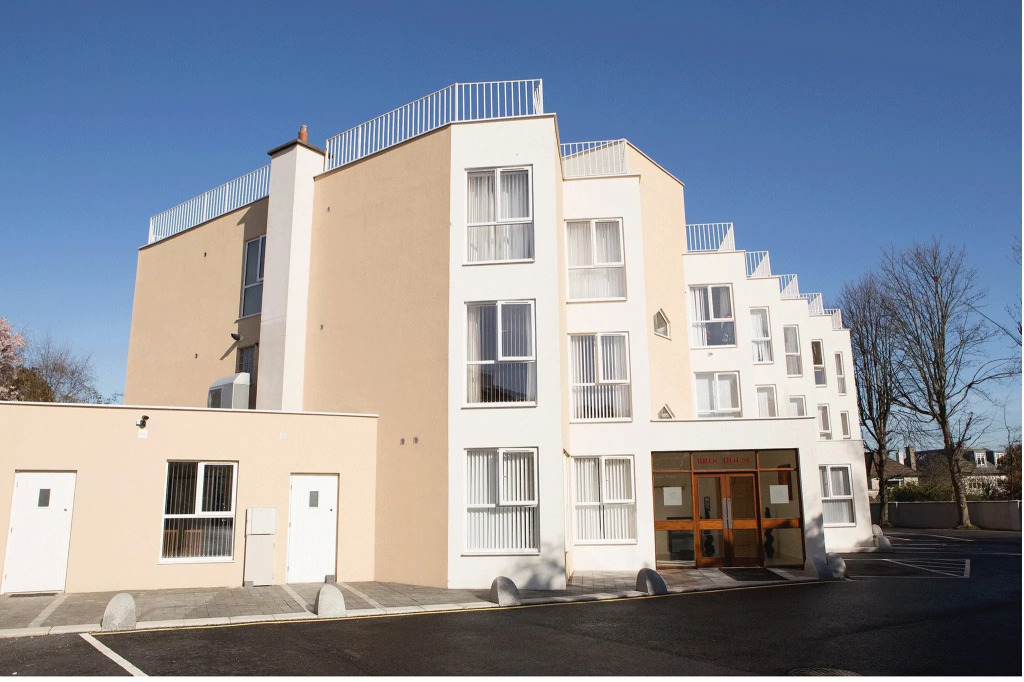 Broc House Suites