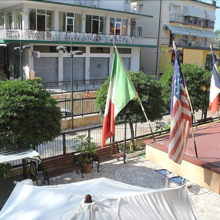 Hotel Magriv