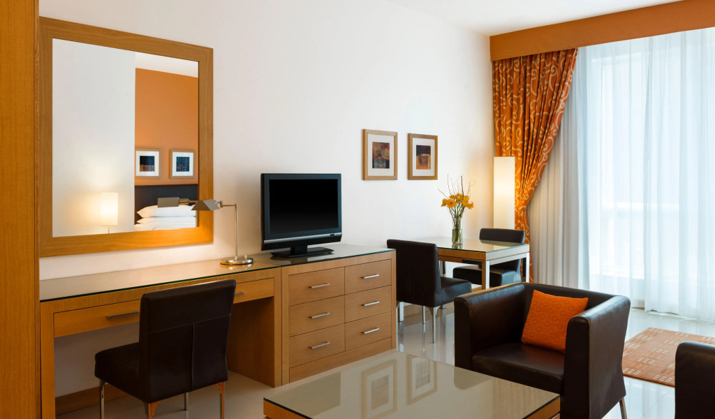 Отель Four Points by Sheraton Bur Dubai