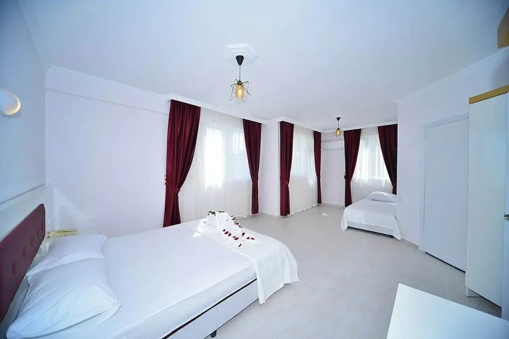 MAX NOVA Hotel
