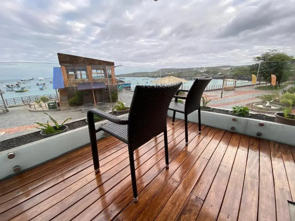 Galapagos Sunset Hotel
