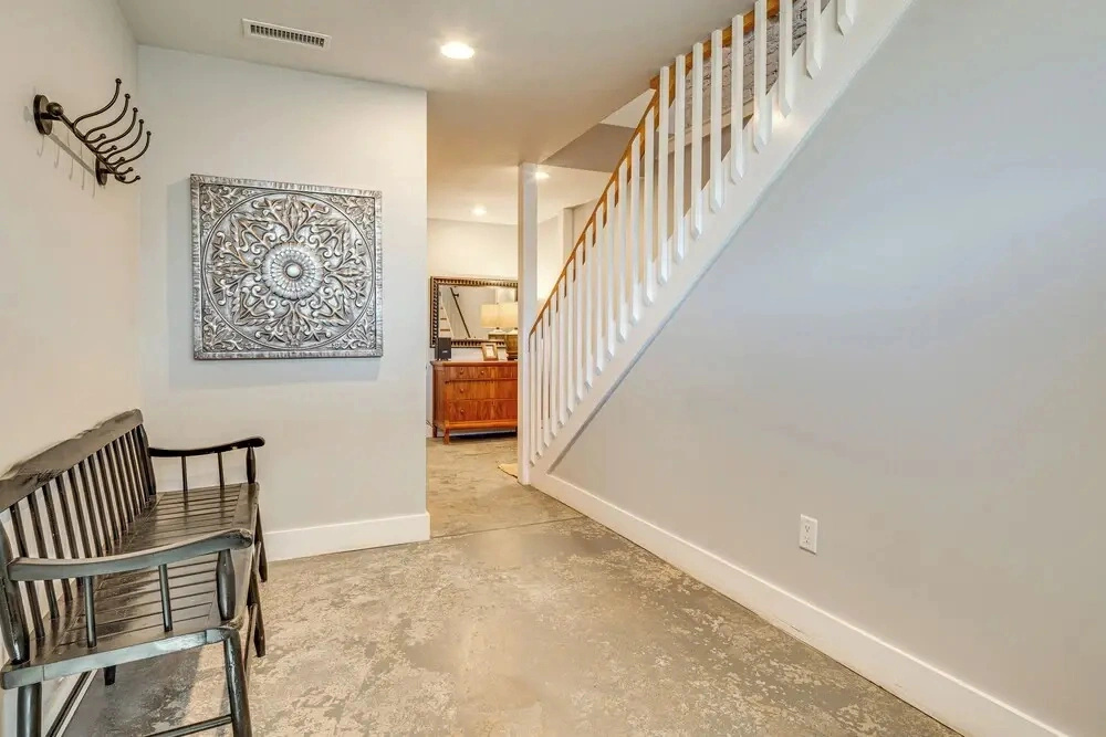 Private Hot Tub, Steps to Main St: Saluda Retreat