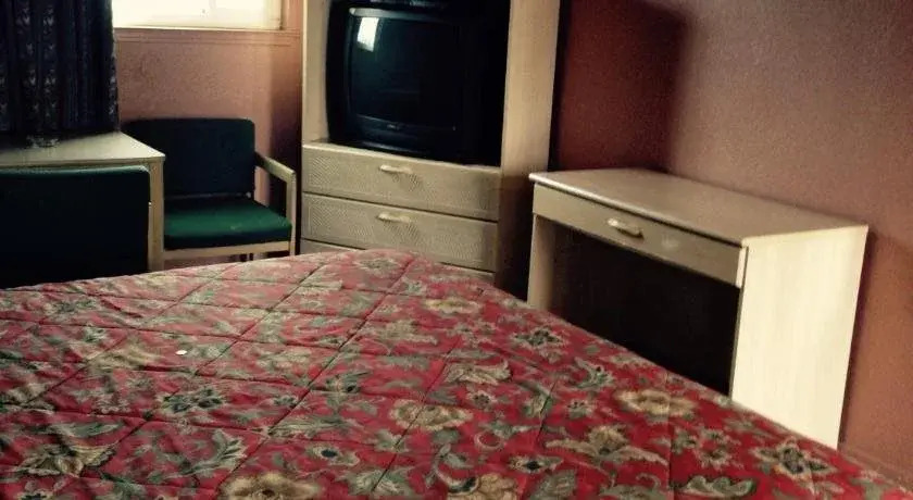 Valley Motel