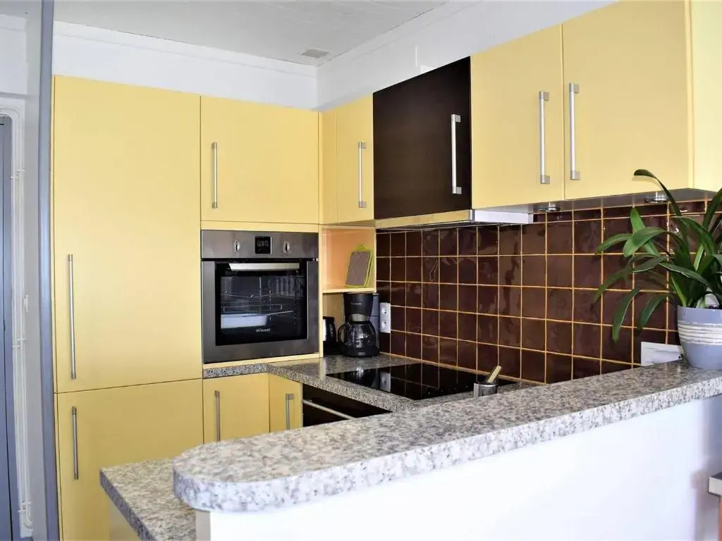 Appartement Perros-Guirec, 2 pièces, 4 personnes - FR-1-368-151