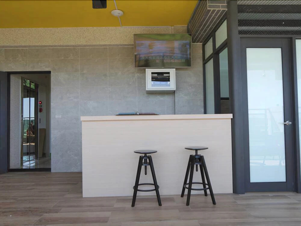 Yiren Hotel