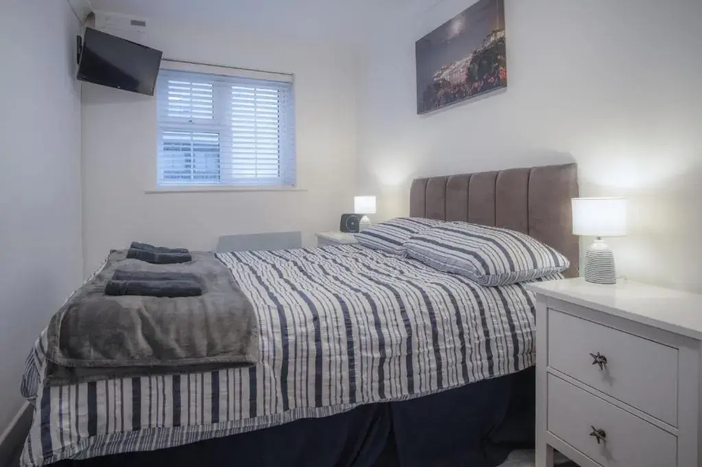 Castle Cove - 1 Bedroom Apartment - Tenby