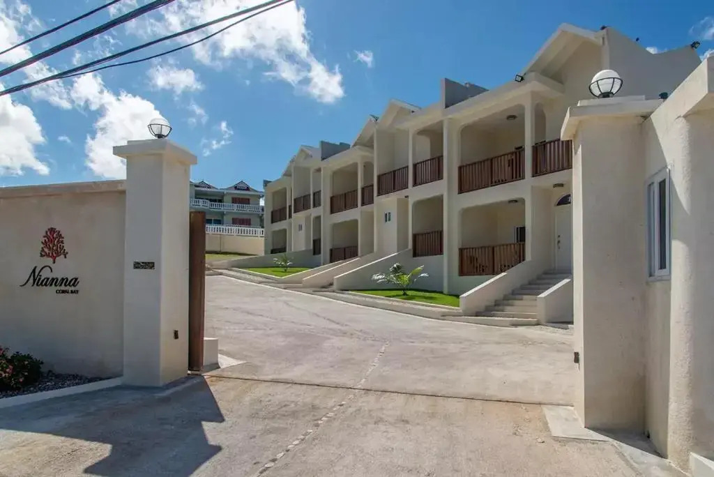 Luxury 2br Home Facing Beach W/Pool Montego Bay #4