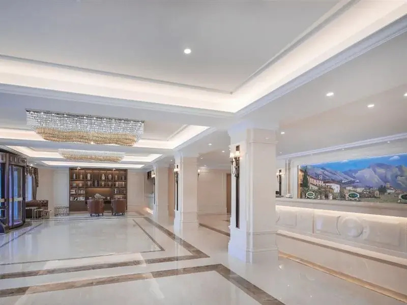 Vienna International Hotel(Qingdao Liuting Airport High Speed Railway North Station)