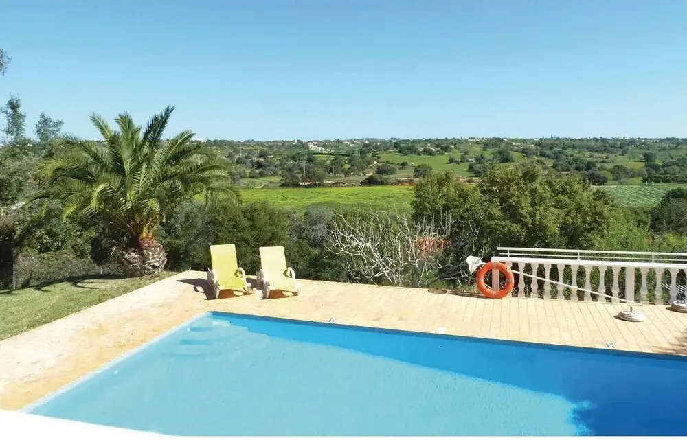 Nice Home in Albufeira With Wifi and 3 Bedrooms