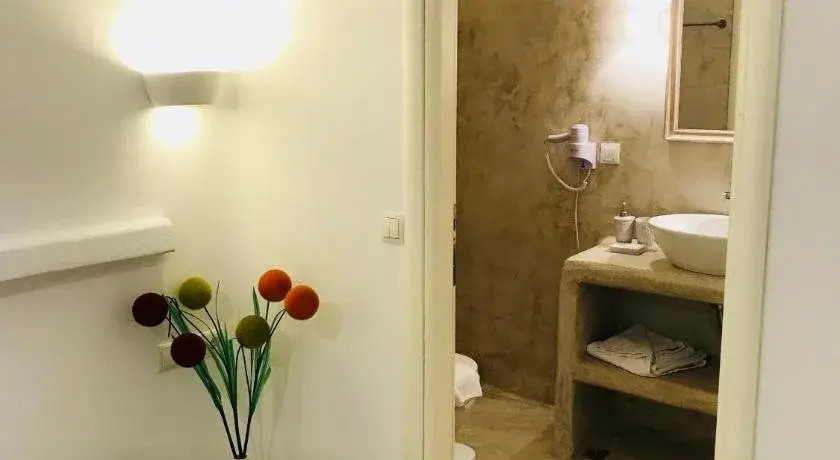 Unique Apartments