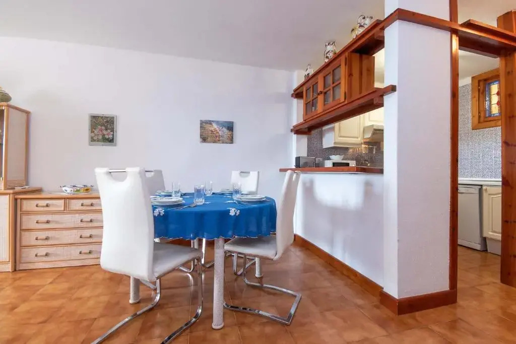 Parque Santiago III 200 - Two Bed overlooking beach and ocean