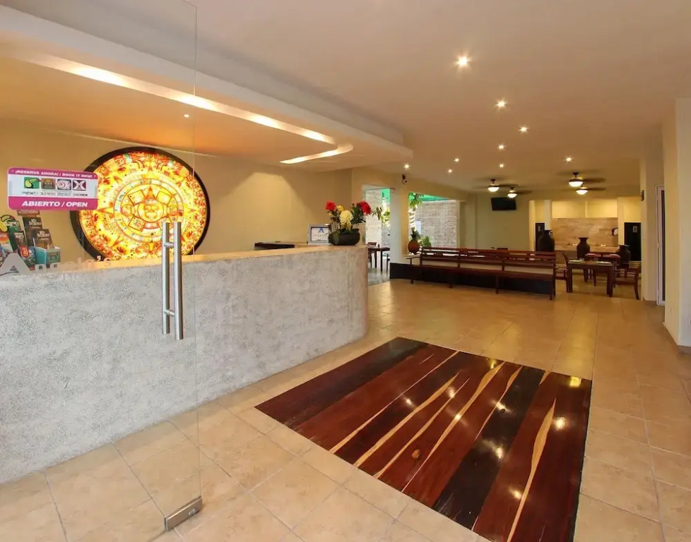 Angelos Hotel