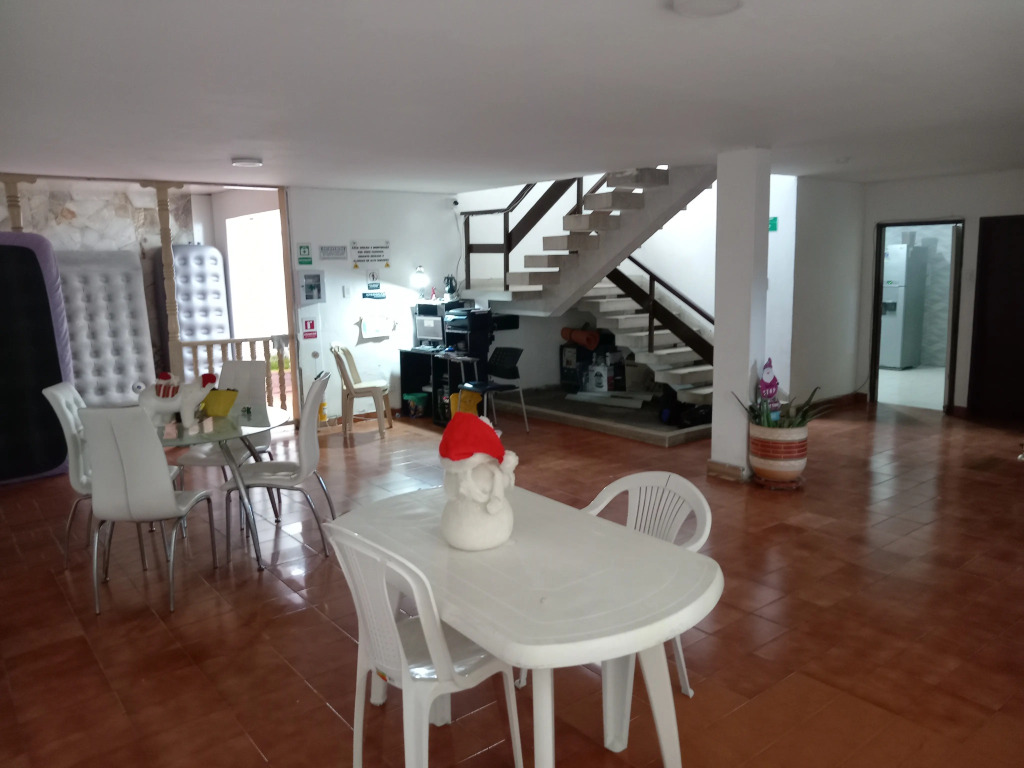 Casa Vacacional Andy En La Ciudad De Santiago De Cali-Colombia.