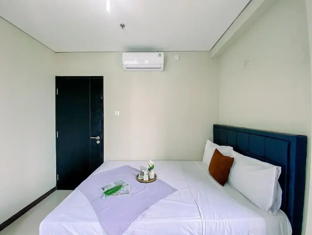 Full Furnished And Homey 3Br Apartment Nifarro Park