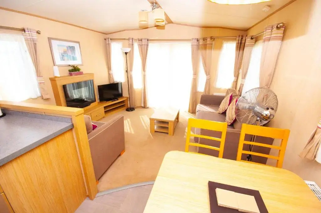 Caravan by Camber Sands 2