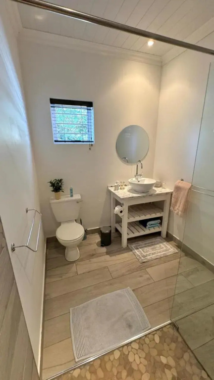 Plett57 - Self Catering - Room No1