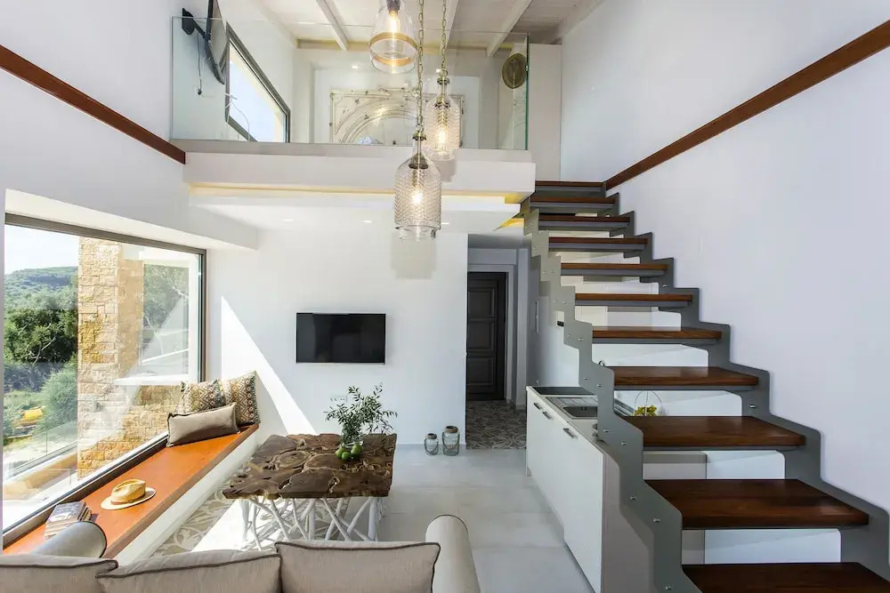 Golden Bay Suites & Maisonettes