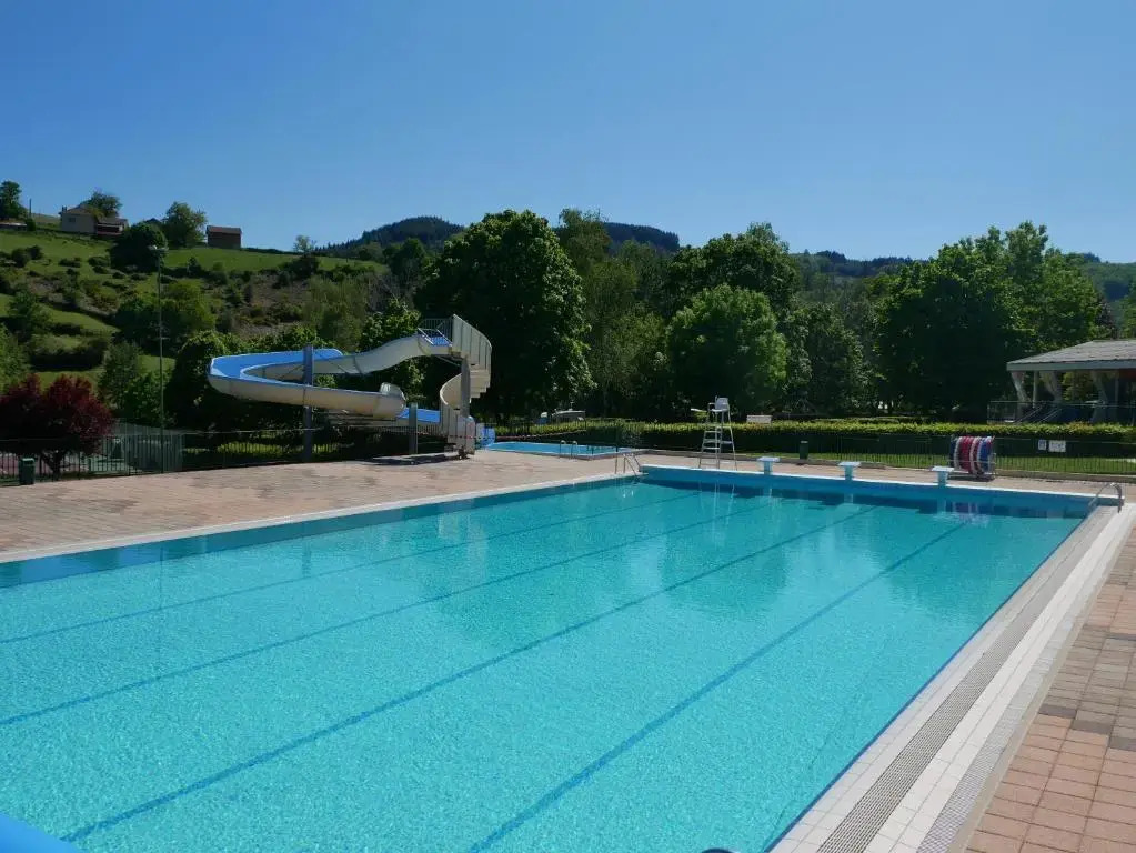 Camping de Matour - ONLYCAMP
