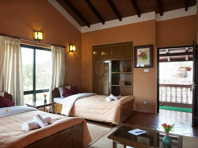 Chhahari Lodge