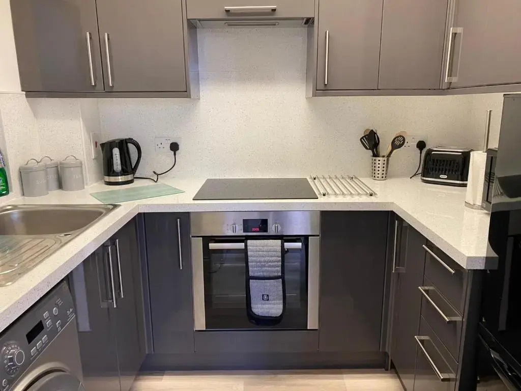Marina View Penthouse Apt 2BR Parking St Neots Town Centre