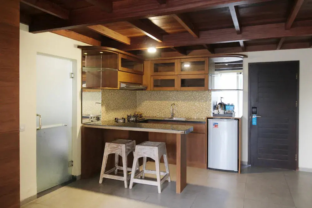艾里巴厘岛水明漾克罗波坎乌玛拉斯克雷钦 8 号高级酒店(Airy Premier Seminyak Kerobokan Umalas Klecung 8 Bali)