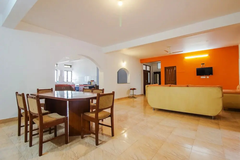 OYO 16094 Home Luxury 2BHK Club Cubana