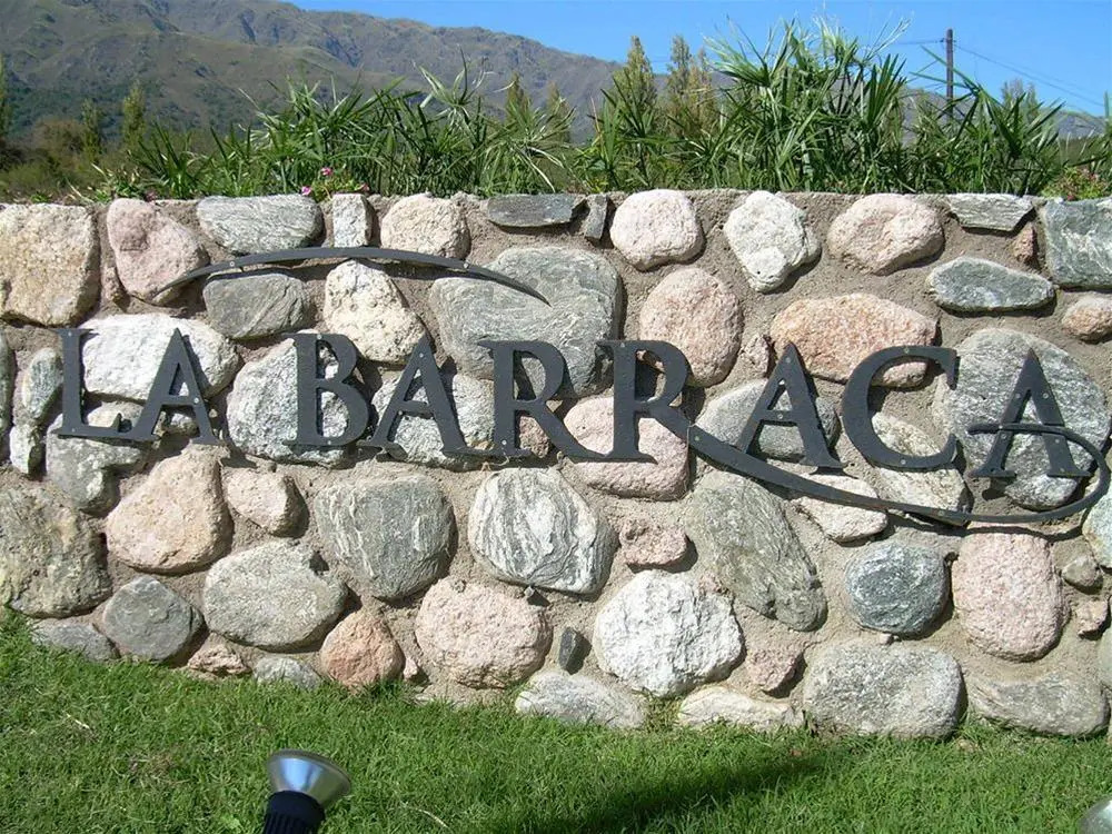 La Barraca Resort