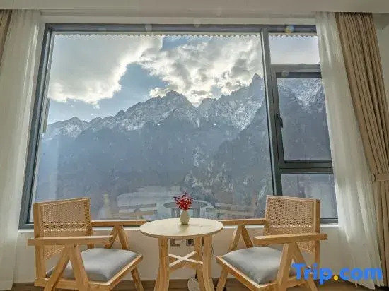 Yunlu Mountain Residence