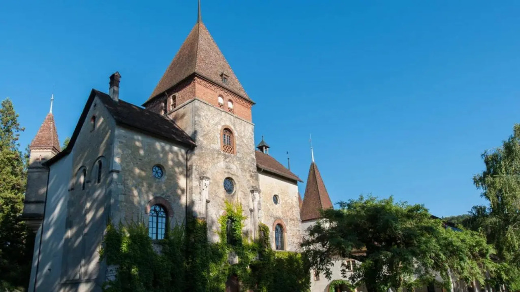 Schloss Münchenwiler
