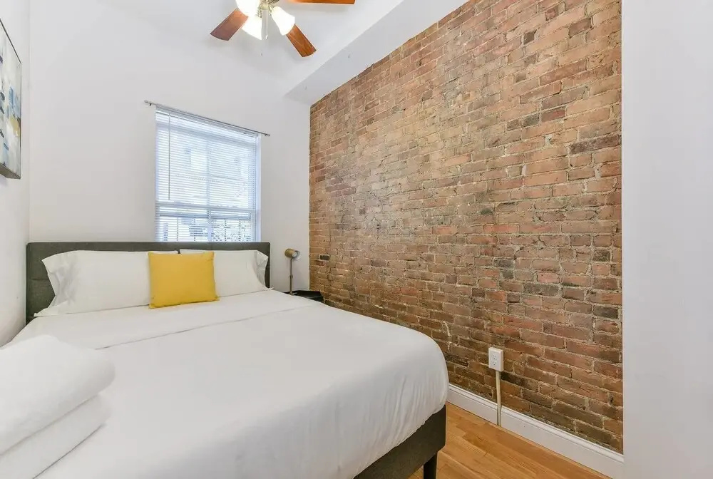 Beautiful 2br/2ba in South End by Domio