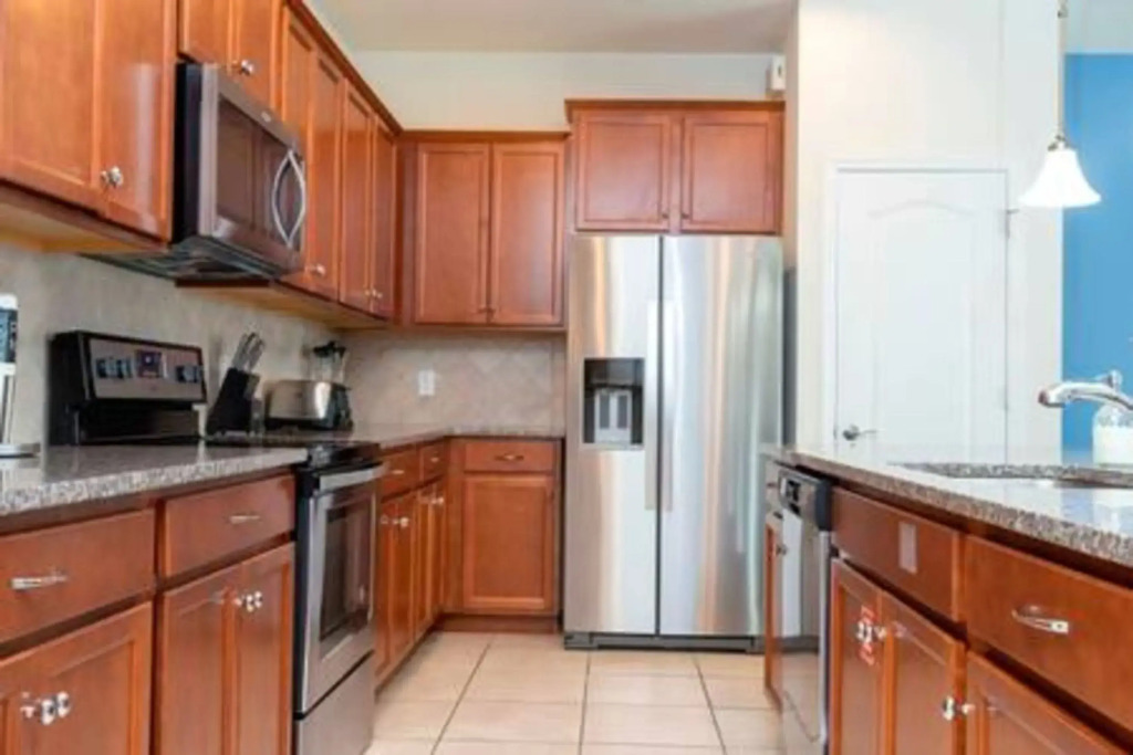 Free Water Park Private Pool and Lakeview