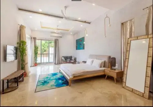 StayVistas White Pebbles - A Villa with Theater Room & Swimming Pool