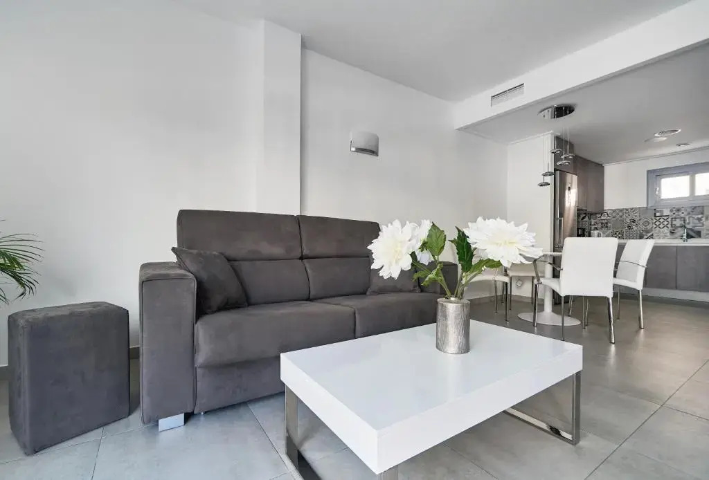 Orange Holiday Housing - Villa Amalia 13