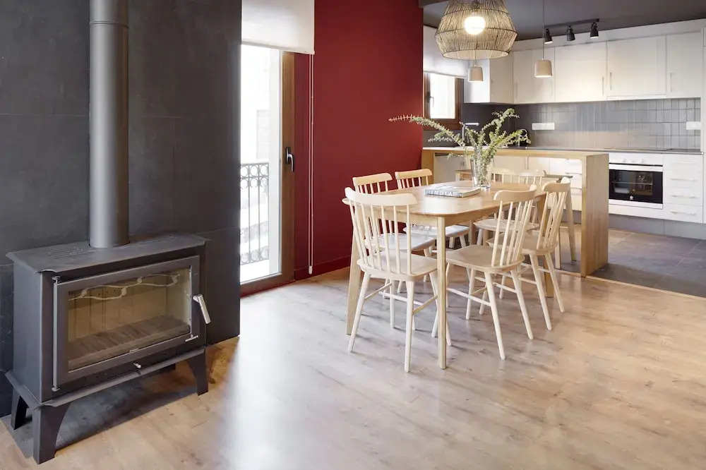 Eth Paer 1 by FeelFree Rentals